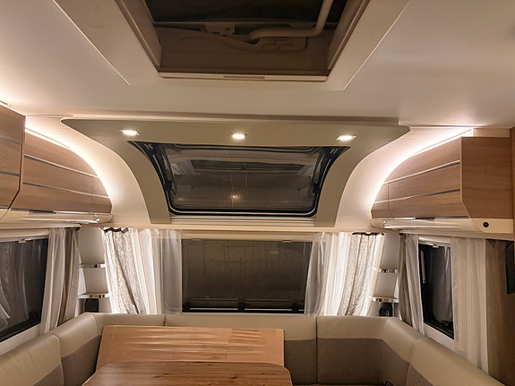 Adria Adora 753UK-3 køyer, nye akslinger/dekk, Alde 4 of 23