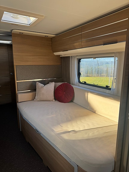 Adria Adora 753UK-3 køyer, nye akslinger/dekk, Alde 11 of 23
