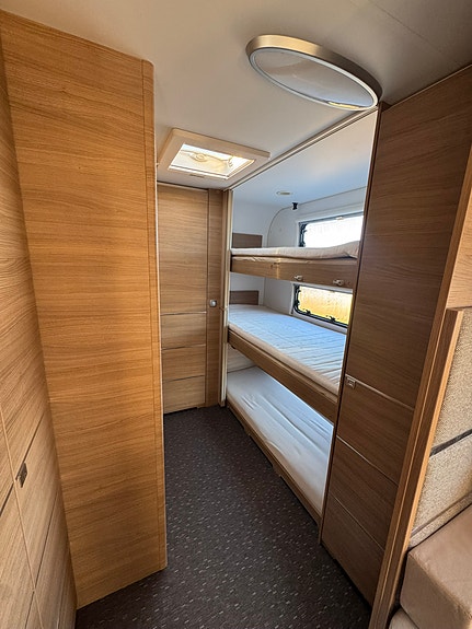 Adria Adora 753UK-3 køyer, nye akslinger/dekk, Alde 12 of 23