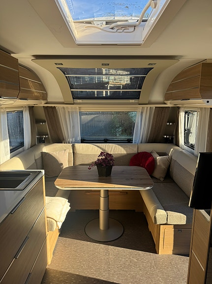 Adria Adora 753UK-3 køyer, nye akslinger/dekk, Alde 3 of 23