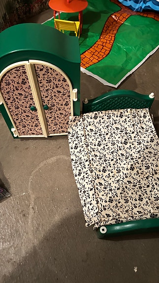 Barbie dukker med biler og møbler