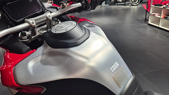 Ducati Multistrada V4 Rally 5 of 5