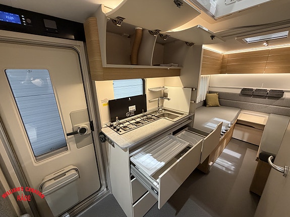 Adria Adora 502 UL / Alde / Sykkelstativ 11 of 21