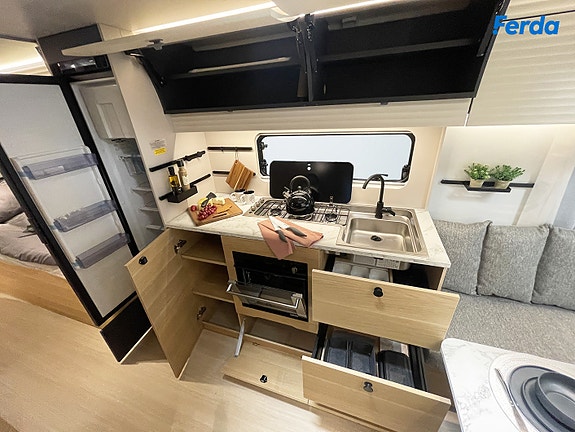 Adria Adora 663 UT - Alde | Enkeltsenger | Stort Bad | Elektrisk Gulvvarme 15 of 20