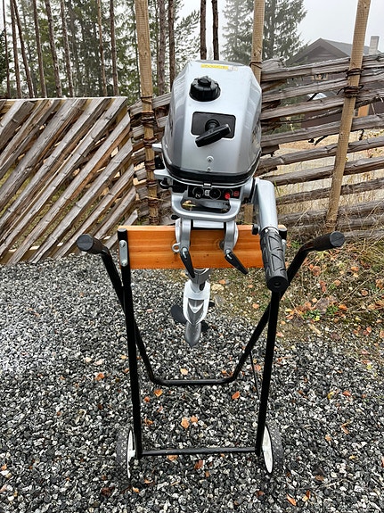 Linder Fishing 440 med motor og henger selges 12 of 12