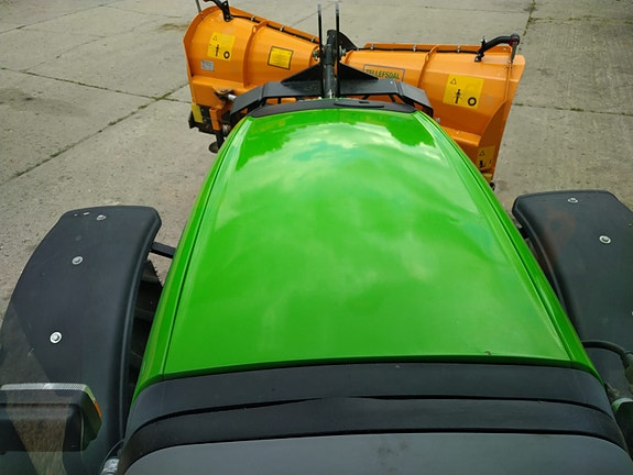 Deutz Fahr Agroplus 420FF 27 of 28