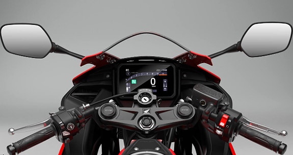 Honda CBR500R 8 of 9