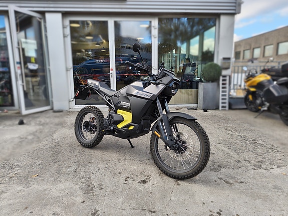 Can-Am Origin  Black //Tilbud// 4 of 10