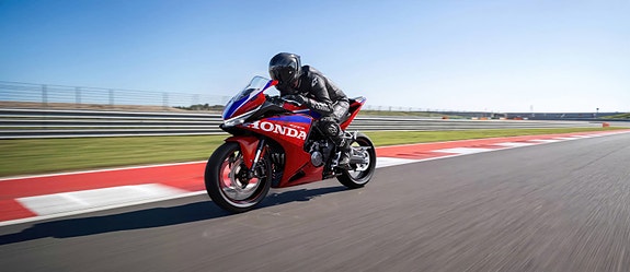 Honda CBR500R Four // NYHET 2027 // Kan forhåndsbestilles nå! 10 of 14