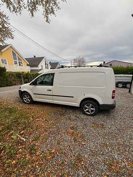 Volkswagen Caddy Maxi 3 of 11