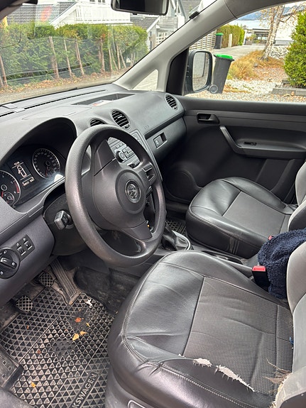Volkswagen Caddy Maxi 6 of 11