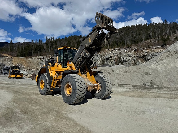 Volvo L180G hjullaster med sentralsmøring og 3. funksjon 12 of 30