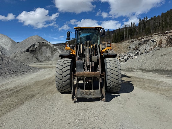 Volvo L180G hjullaster med sentralsmøring og 3. funksjon 2 of 30