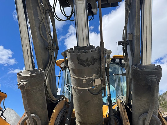 Volvo L180G hjullaster med sentralsmøring og 3. funksjon 23 of 30