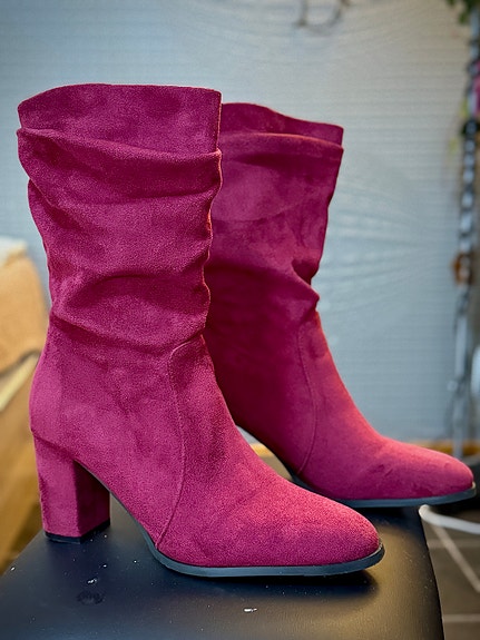 Burgunderrøde ankelboots str. 39 SHEIN – nesten som nye