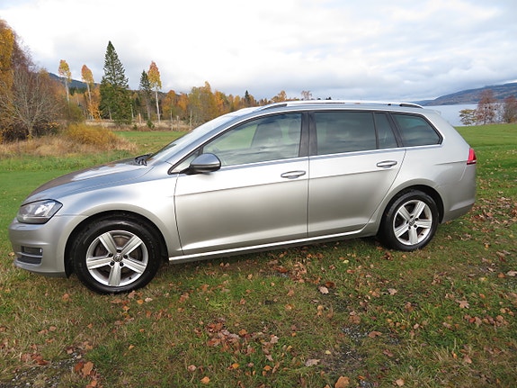Volkswagen Golf VII