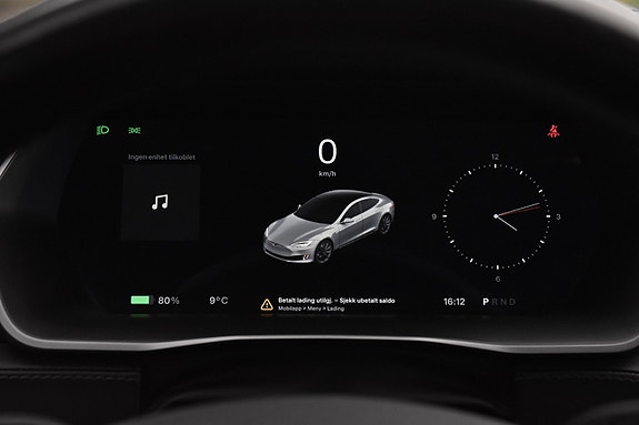 Tesla Model S 20 of 28