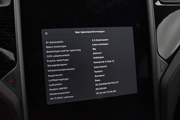 Tesla Model S 24 of 28