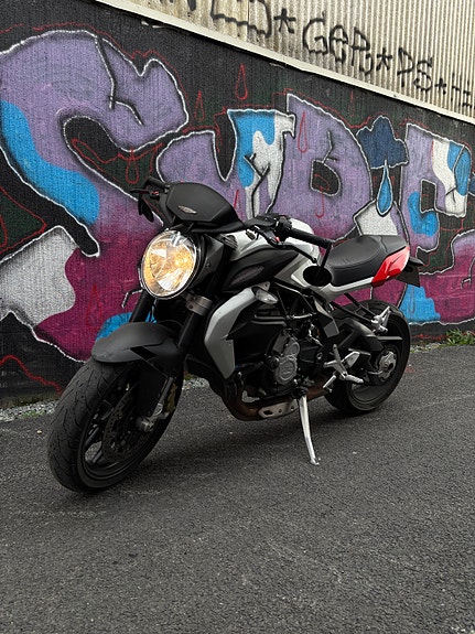 MV Agusta Brutale 800 4 of 13