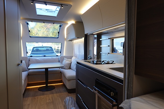 Adria ALPINA 583 UL 27 of 30