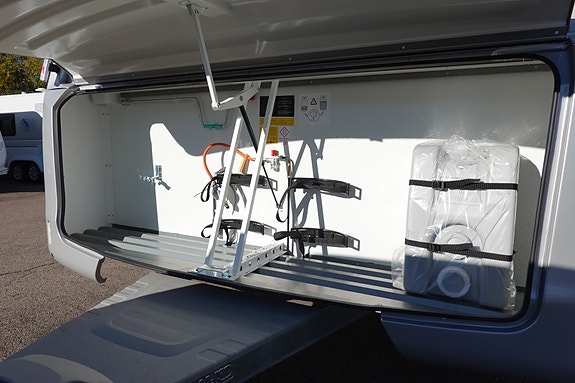 Adria ALPINA 583 UL 12 of 30
