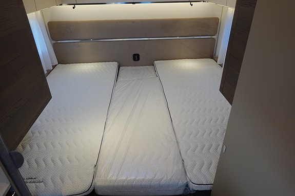 Adria ALPINA 583 UL 26 of 30