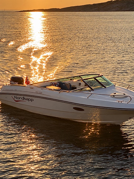Nordkapp Noblesse 760 – 225 hk Evinrude E-TEC – kun 390 timer! 2 of 11