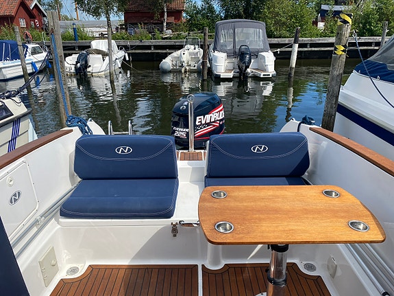 Nordkapp Noblesse 760 – 225 hk Evinrude E-TEC – kun 390 timer! 7 of 11