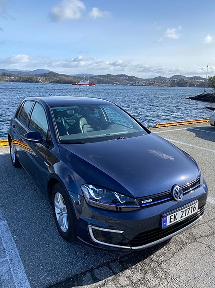 Volkswagen e-Golf VII