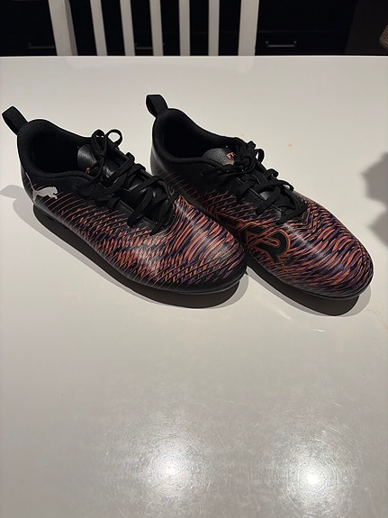 Puma fotballsko str 37,5