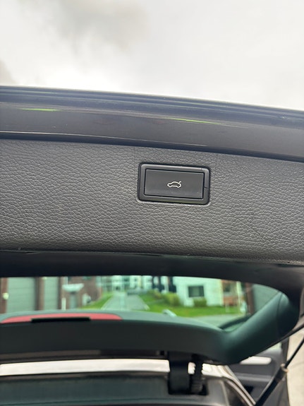 Volkswagen Passat 21 of 30