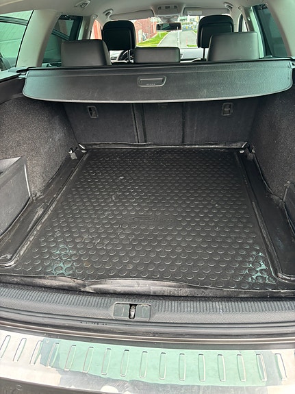Volkswagen Passat 29 of 30