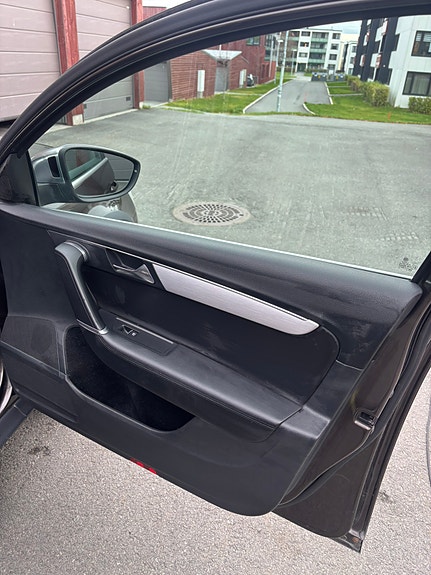 Volkswagen Passat 20 of 30