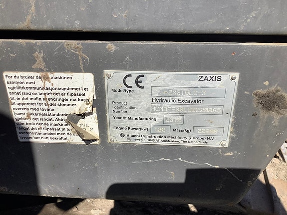 Hitachi ZX210LC-3 15 of 15