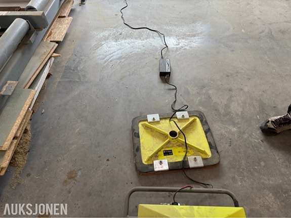Andre AL-vac vakuumløfter med sugeplate og lader 4 of 7