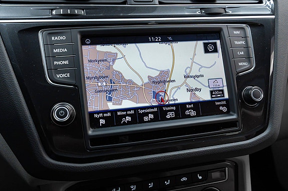 Volkswagen Tiguan 30 of 30