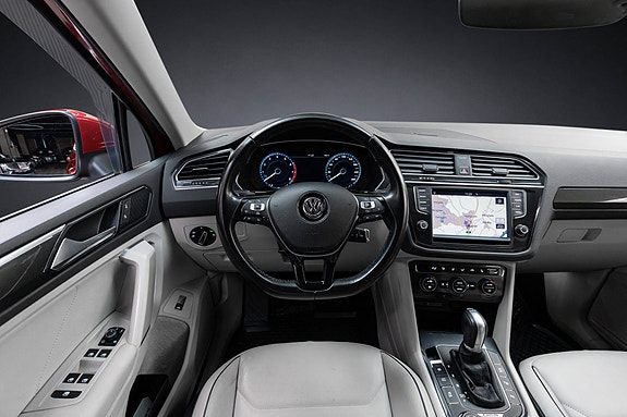Volkswagen Tiguan 15 of 30