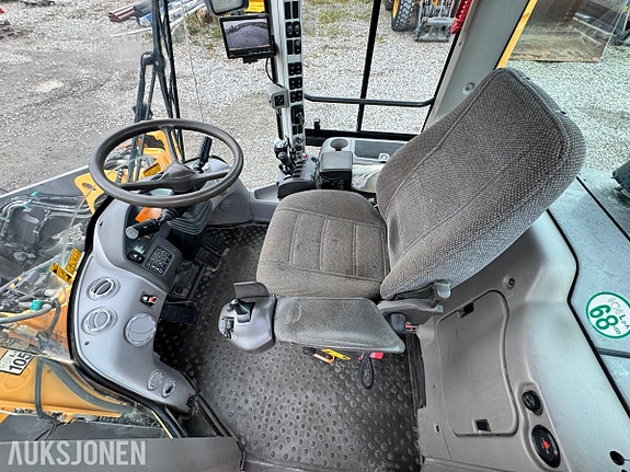 Volvo L70 F 15 of 30