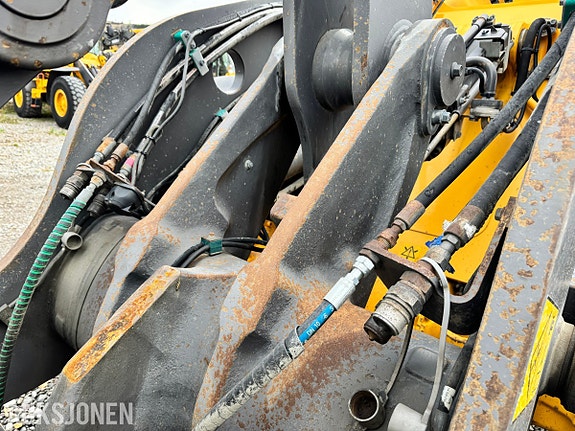 Volvo L70 F 25 of 30
