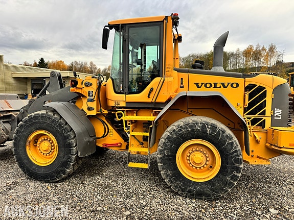 Volvo L70 F 9 of 30