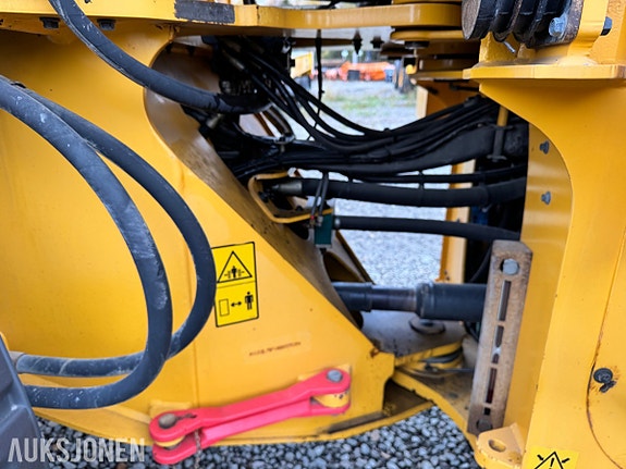 Volvo L70 F 13 of 30