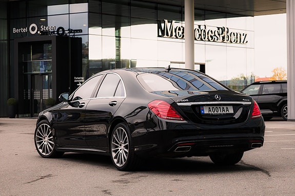 Mercedes-Benz S 500 16 of 30
