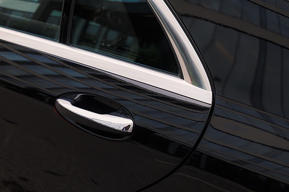 Mercedes-Benz S 500 12 of 30
