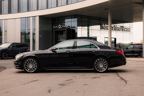 Mercedes-Benz S 500 18 of 30