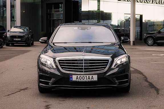 Mercedes-Benz S 500 6 of 30