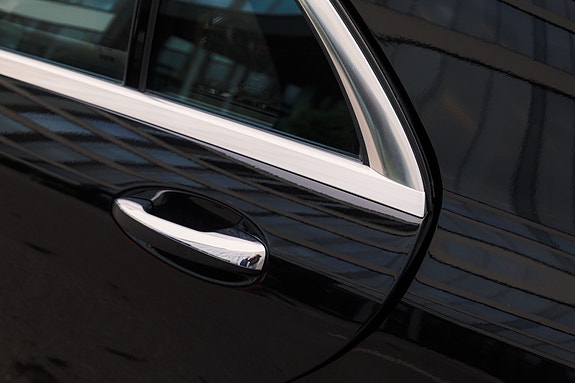 Mercedes-Benz S 500 13 of 30