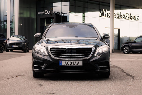 Mercedes-Benz S 500 7 of 30