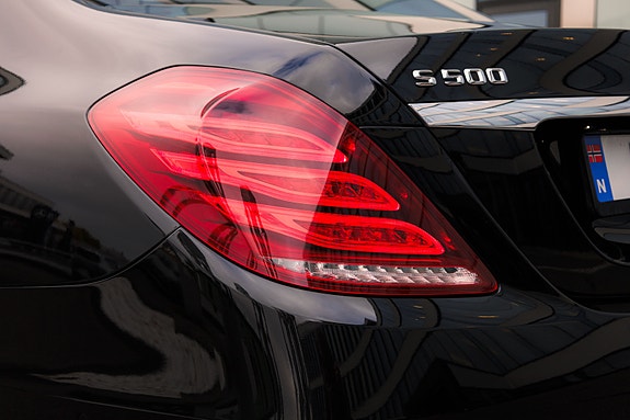 Mercedes-Benz S 500 25 of 30