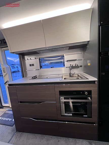 Adria Alpina 663 PT 12 of 21