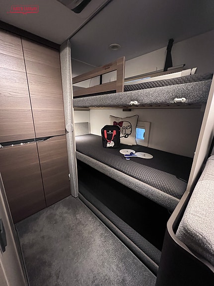 Adria Alpina 663 PT 13 of 21